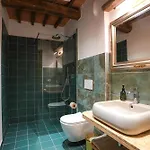 Hotel Sacro E Profano Albania