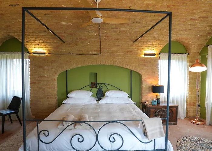 Sacro E Profano Albania Hotell Zikxhafaj