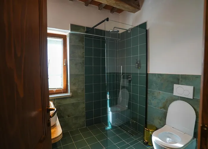 Sacro E Profano Albania * Zikxhafaj