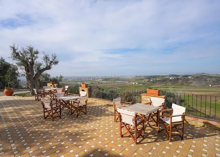 Hotell Sacro E Profano Albania